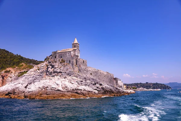 Portovenere Cinque Terre Liguria Włochy Sierpień 2018 Widok Starożytny Kościół — Zdjęcie stockowe