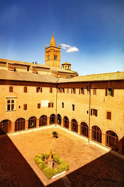 Monte Oliveto Maggiore Siena Toskánsko Itálie Srpna 2018 Vnitřní Kurz — Stock fotografie