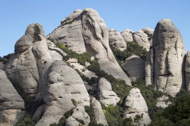 Montserrat dağının manzarası.