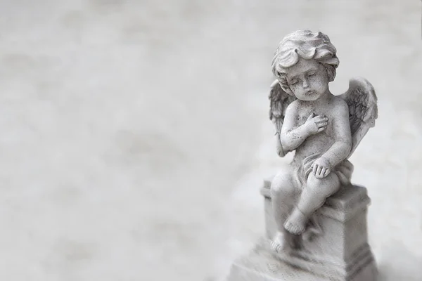 Anjo de pedra, espaço em branco — Fotografia de Stock