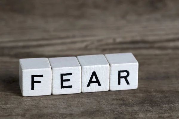 Miedo, escrito en cubos — Foto de Stock