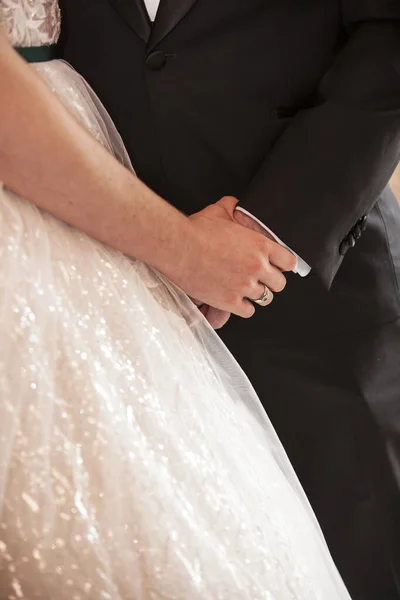 Braut und Bräutigam heiraten — Stockfoto