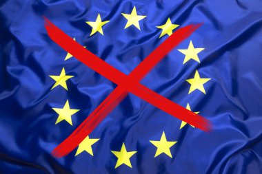 Avrupa Birliği bayrağının üstünü kırmızı çizdi, sokağa çıkma yasağı kavramı