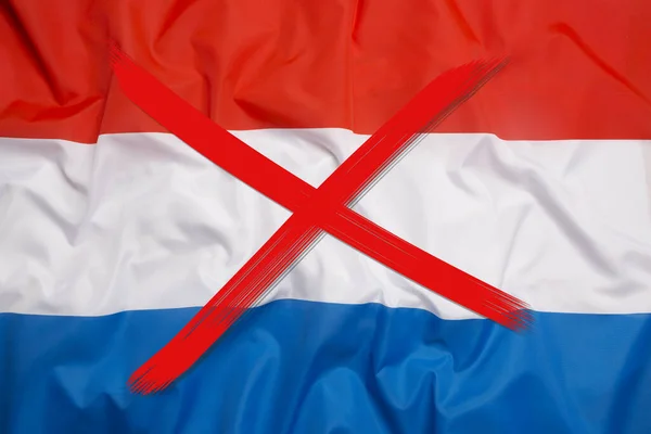 赤はオランダの国旗を越えました門限の概念です — ストック写真