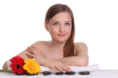 Beyaz arka plan üzerinde izole kadın modeli.