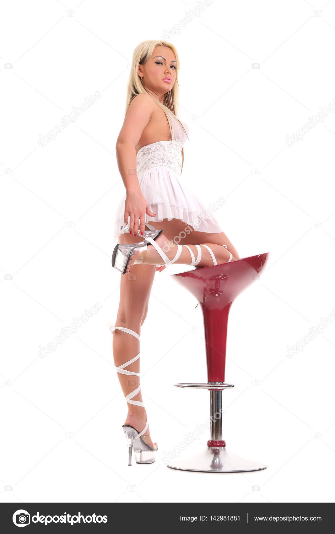 https://st3.depositphotos.com/2970081/14298/i/1600/depositphotos_142981881-stock-photo-stripper-girl-in-a-white.jpg