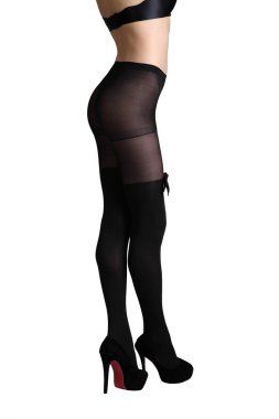seksi kadın ayak üzerinde siyah tayt