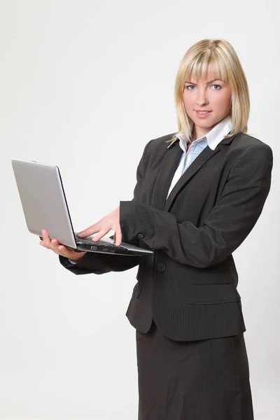 Mulher de negócios Menina com o laptop  . — Fotografia de Stock