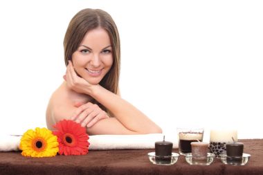 Genç ve güzel bir kızın portresi