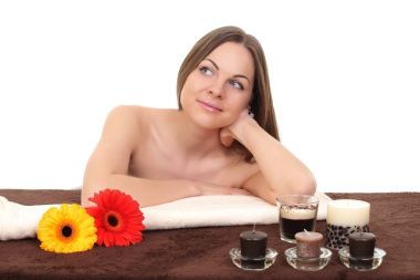 Genç ve güzel bir kızın portresi