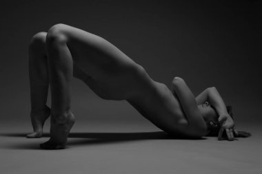 Sexy Genç kız poz çıplak