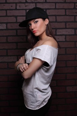 Güzel bir kızın portresi.