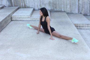 esnek bir cinsel gövdeli atletik kız