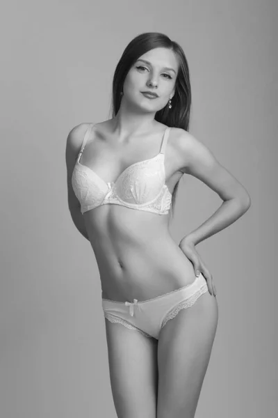 Mujer Sexy Lencería Blanca Figura Delgada —  Fotos de Stock
