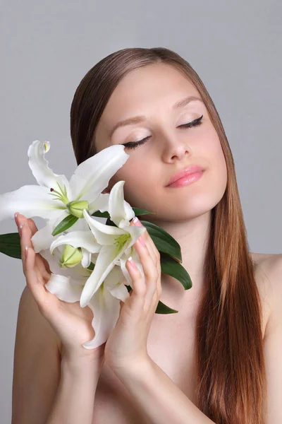 Jonge Mooie Vrouw Gezicht Portret Met Een Gezonde Huid — Stockfoto