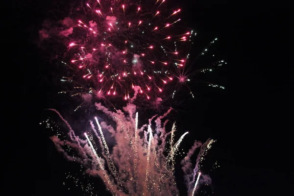 Festive fireworks on the night sky — Stock Photo, Image