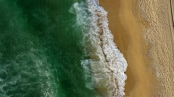 Amazing Aerial View Sandy Beach Azure Sea Waves — Free Stock Photo