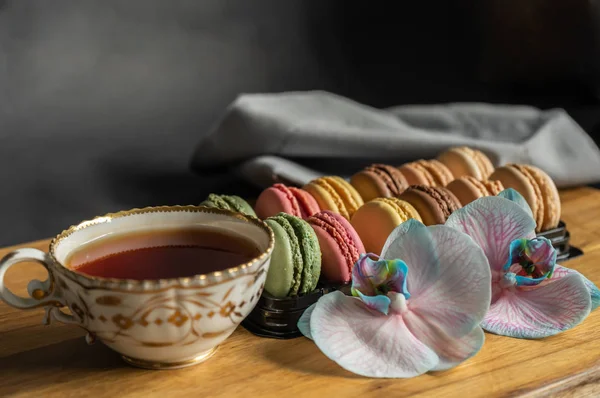 renkli macarons