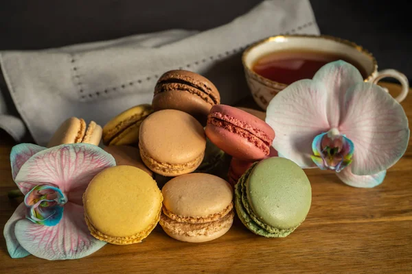 Барвисті macarons — стокове фото