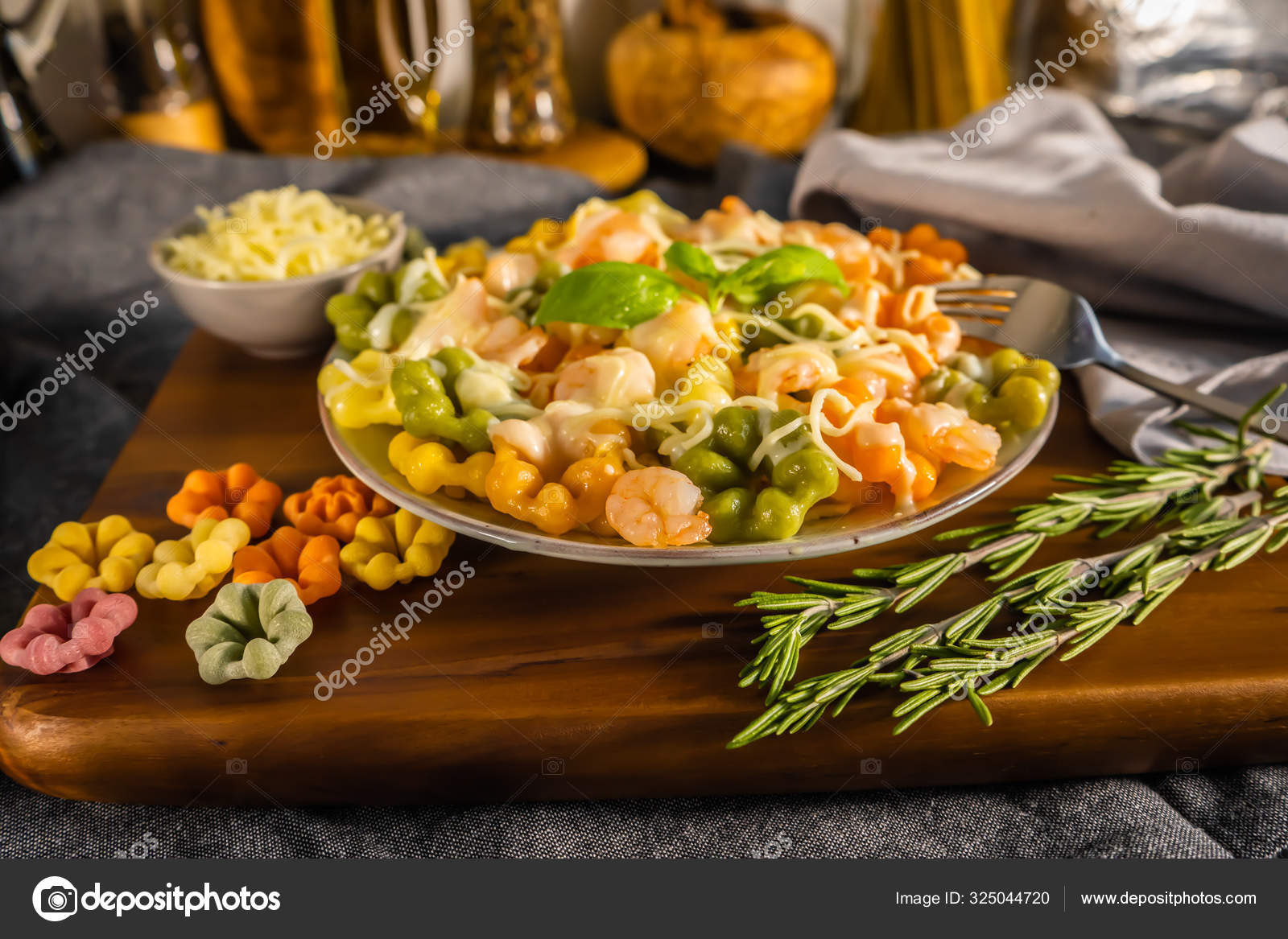 Pasta with shrimp and cream sauce — Stock Photo © olenika300890 #325044720