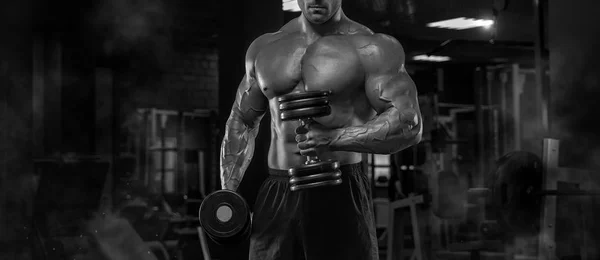Closeup portrait of professional bodybuilder workout with barbel — Stock Photo, Image