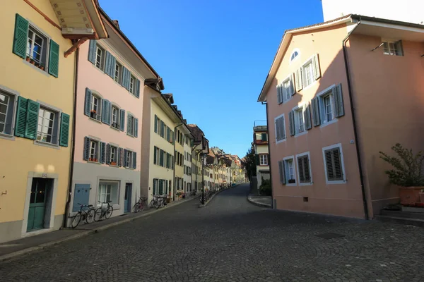 Gator och byggnader från Aarau, Schweiz — Stockfoto