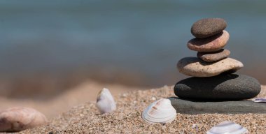 Zen taş kule yakın çekim