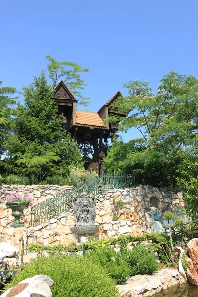 Enamorado del viento, El Castillo de Ravadinovo - Bulgaria —  Fotos de Stock