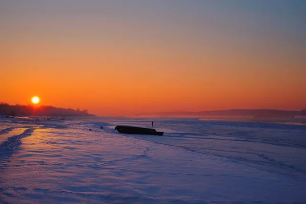 Lumière Coucher Soleil Chaude Douce Sur Rivière Gelée Froide — Photo