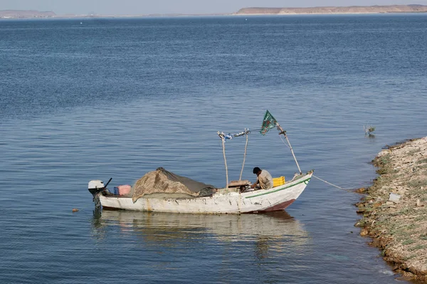 Pêcheur Préparant Les Filets — Photo