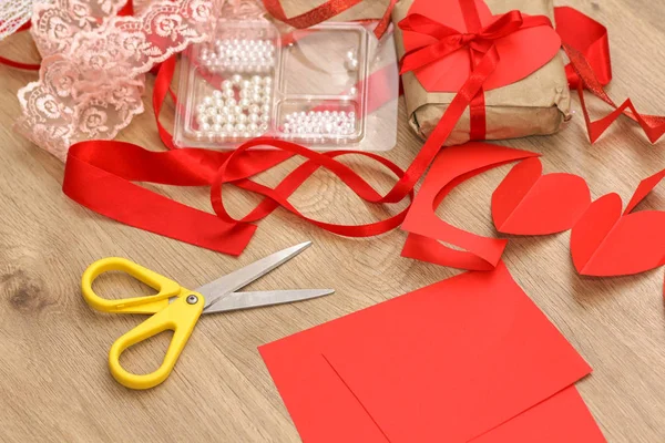 Colorful Ribbons Scissors Wrapping Paper Lie Table Gift Wrapping — Stock Photo, Image