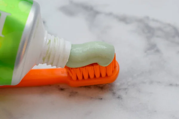 Toothbrush Strip Paste — Stock Photo, Image