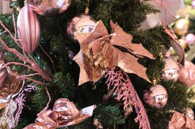  Mor kahverengi dekoratif eşyalar