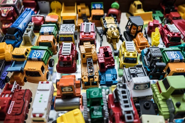 Pattata Tayland 4 Ekim: kaplı çok küçük oyuncak araba renkli 