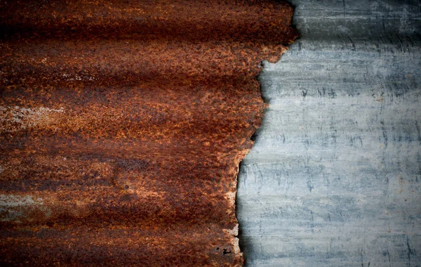 生锈的波纹金属墙,生锈的锌粉背景 — 图库照片