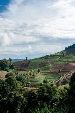 Mon alanında lahana Cham (Mon Jam) dağ, ünlü seyahat Tayland