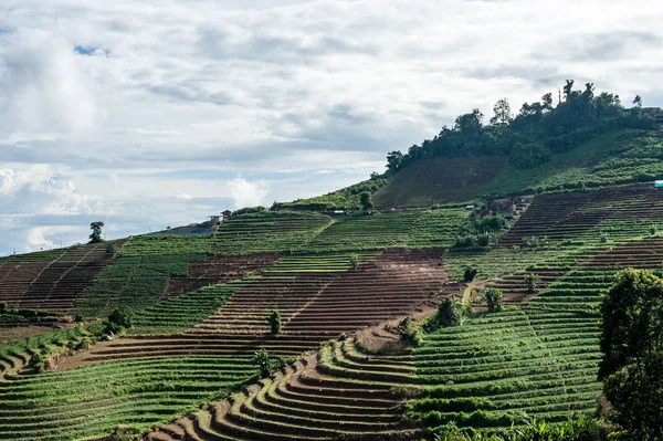 Mon alanında lahana Cham (Mon Jam) dağ, ünlü seyahat Tayland