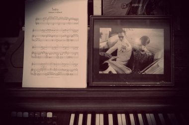 Onun Kral ve Kraliçe Tayland resmi