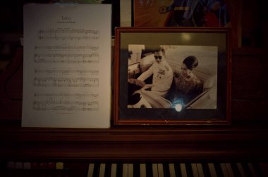 Onun Kral ve Kraliçe Tayland resmi