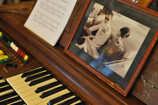 Onun Kral ve Kraliçe Tayland resmi