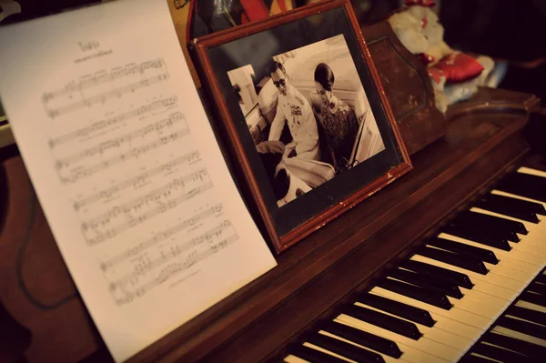 Onun Kral ve Kraliçe Tayland resmi