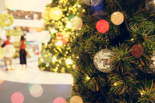 Holidays christmas at shopping mall — Stock Photo, Image