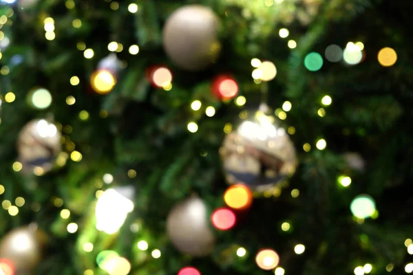 Foto borrosa de las luces de Navidad — Foto de Stock