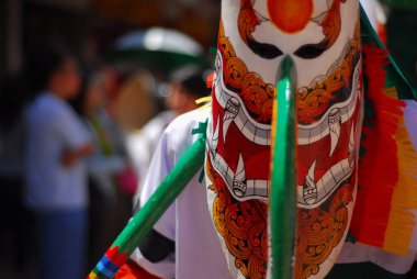 : Loei, Thailand - Haziran 6: Phi Ta Khon Festivali (Hayalet Festivali) 