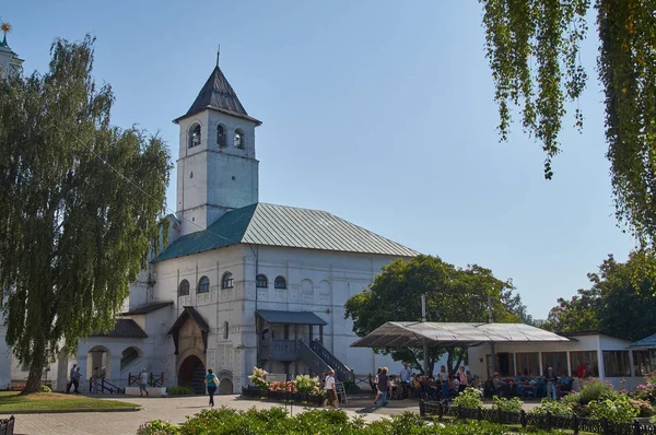 Yaroslavl Devlet Tarihi, Mimari ve Sanat Müzesi-rezervi, Eski Spaso-Preobrazhensky Manastırı