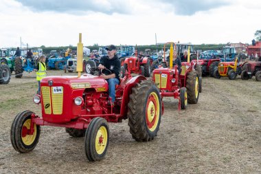 2019 Haselbury Plucknett 'te dün çiftçilik yaptım.