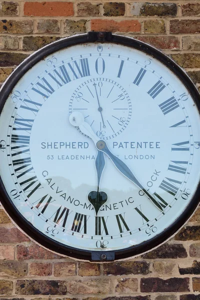 Shepherd gate clock in Greenwich — Stock fotografie