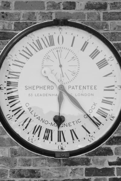 Reloj de puerta de pastor en Greenwich — Foto de Stock