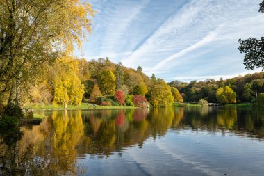 Stourhead evi ve bahçeleri