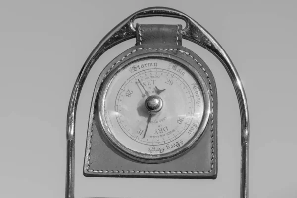 Close Antique Barometer Made Out Old Horses Stirrup Indicating High — Stock Photo, Image